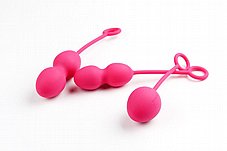 ���� �� ����� ���� �������. Svakom-00783