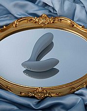 ����� ������� ���� ���� �� ��� ��������. Svakom-02893
